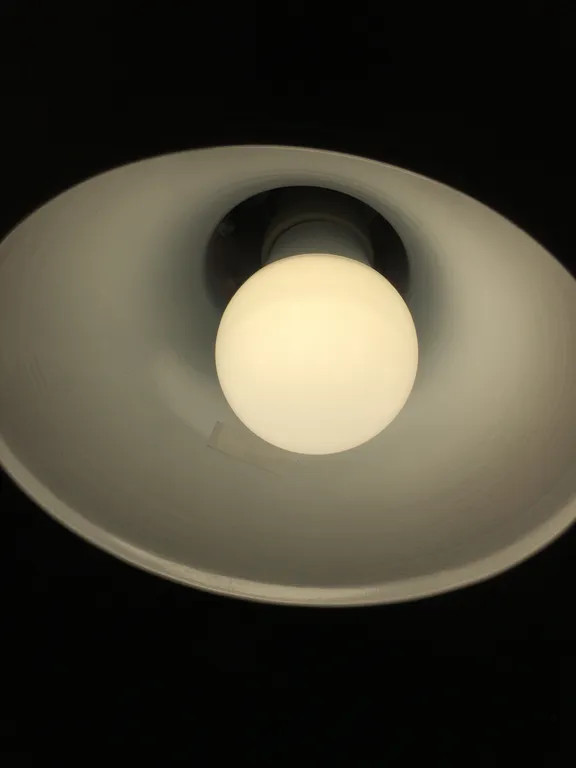 لامپ حبابی ال ای دی (LED) 9 وات افراتاب مدل AF-B-0901-9W پایه معمولی (E27)